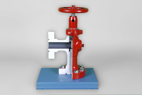 DAC Model: 295-711A Front Oil and Gas Cutaway Trainers